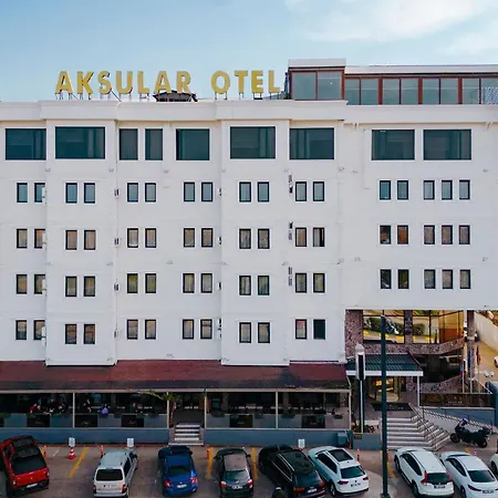 1300 Négyzetméteres, 4 Hálószobás 1 Fürdőszobával Városközpont Területén Szálloda 4*