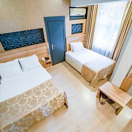 Hotel Avec 4 chambre 4*