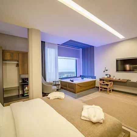 Hotel Avec 4 chambre 4*