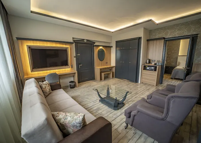 Aksular Трабзон