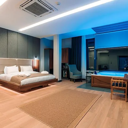 Di 1300 M² Con 4 4* Trabzon